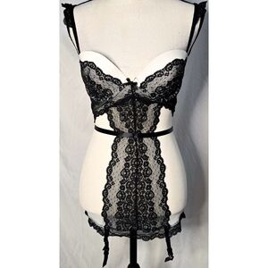 Victoria's Secret Lingerie Top Bra Bustier Black White Mesh Lace Pushup …